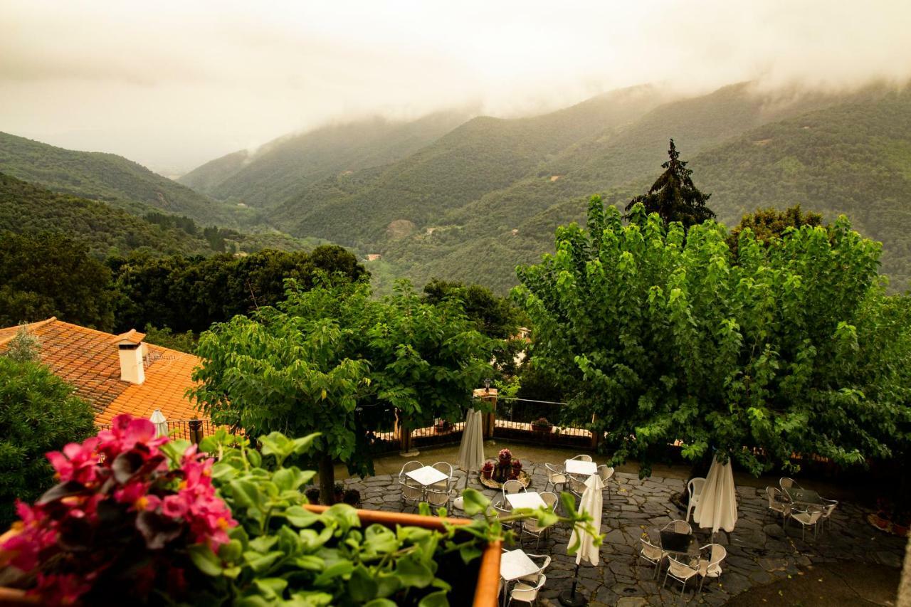 Hostal Montserrat มอนต์เซนีย์ ภายนอก รูปภาพ