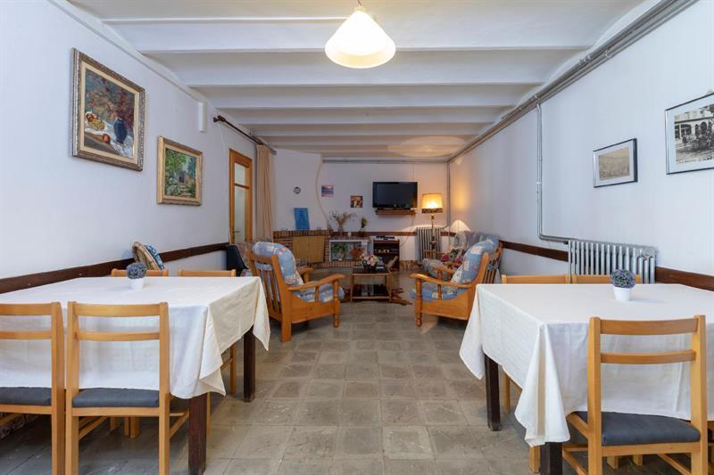 Hostal Montserrat มอนต์เซนีย์ ภายนอก รูปภาพ